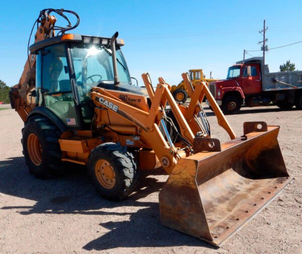 2005 Case 590 Super M Series 2 Backhoe - Image 3