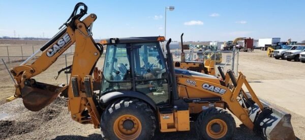 2014 Case 580 Super N WT backhoe - Image 13